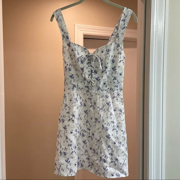 Reformation Elettra Linen Dress - Picture 2 of 8